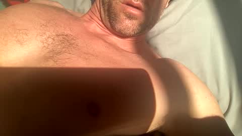 _lululeo_ online show from May 2, 2026, 1:21 am