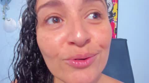  luna  sweet  online show from October 13, 2025, 9:15 pm