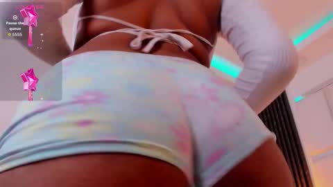 _luna_rossee_ online show from March 12, 2026, 12:06 am