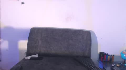 Snapshot of _luxury_23 chatting on January 17, 2025, 12:31 pm STIVEN online show from January 17, 2025, 12:31 pm