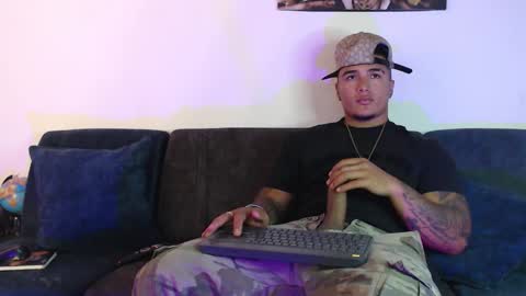 Snapshot of _luxury_23 chatting on October 25, 2025, 3:40 pm STIVEN online show from October 25, 2025, 3:40 pm