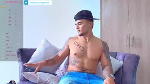 Snapshot of _luxury_23 chatting on August 1, 2026, 1:54 pm STIVEN online show from August 1, 2026, 1:54 pm