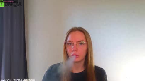 Snapshot of _lysafeta_ chatting on October 3, 2025, 5:37 am Welcome guys Pleasure to see you all here My name is Lysafeta and MichaelaTip menu is active Private is open online show from October 3, 2025, 5:37 am