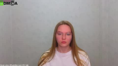 Welcome guys  Pleasure to see you all here  My name is Lysafeta and MichaelaTip menu is active Private is open  online show from May 25, 2026, 9:04 am