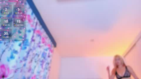 Snapshot of _lyuhasvart_ chatting on October 27, 2025, 11:58 am online show from October 27, 2025, 11:58 am