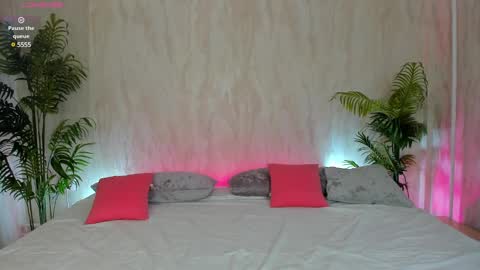 Snapshot of _m1ssbarbie chatting on February 18, 2025, 2:05 am _m1ssbarbie online show from February 18, 2025, 2:05 am