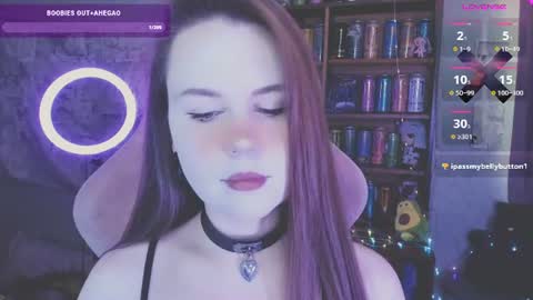 Mia online show from July 12, 2026, 12:23 am