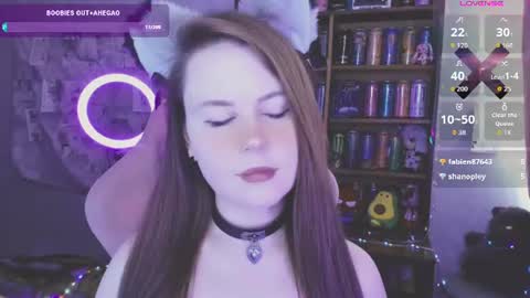 Mia online show from July 25, 2026, 1:36 am