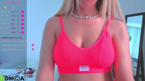 Snapshot of _maneki_neko_ chatting on May 5, 2026, 7:27 am Emma online show from May 5, 2026, 7:27 am