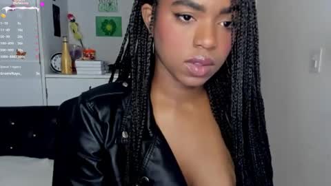 Snapshot of _marcela_22 chatting on December 2, 2024, 11:29 pm MARCELA online show from December 2, 2024, 11:29 pm