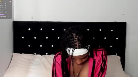 Snapshot of _marcela_22 chatting on February 6, 2025, 2:58 pm MARCELA online show from February 6, 2025, 2:58 pm