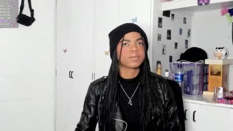 Snapshot of _marcela_22 chatting on February 17, 2025, 3:25 am MARCELA online show from February 17, 2025, 3:25 am