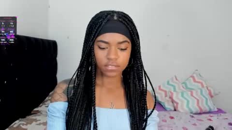 Snapshot of _marcela_22 chatting on February 27, 2025, 4:52 am MARCELA online show from February 27, 2025, 4:52 am