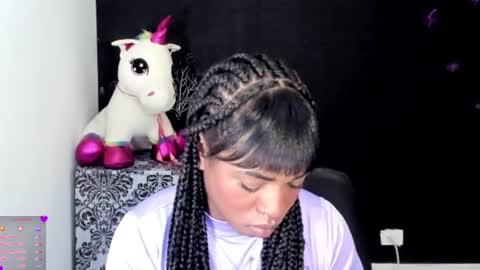 Snapshot of _marcela_22 chatting on November 4, 2025, 10:31 pm MARCELA online show from November 4, 2025, 10:31 pm