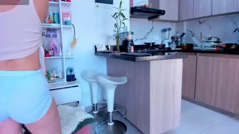 Snapshot of _maria_angel_ chatting on June 19, 2026, 6:12 pm Maria Angel online show from June 19, 2026, 6:12 pm