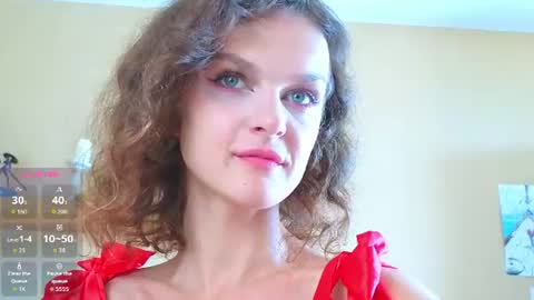 Sophia online show from July 5, 2026, 8:43 am