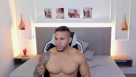 Snapshot of _matthew_santos_ chatting on June 2, 2026, 12:01 am _matthew_santos_ online show from June 2, 2026, 12:01 am