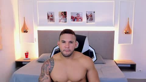 Snapshot of _matthew_santos_ chatting on July 4, 2026, 12:17 am _matthew_santos_ online show from July 4, 2026, 12:17 am