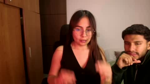 max and abby online show from June 12, 2026, 2:32 am