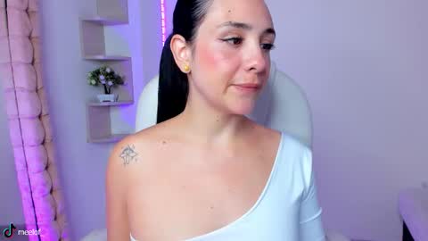 Meel online show from October 22, 2025, 10:53 pm