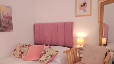 Megan online show from November 24, 2025, 4:29 pm