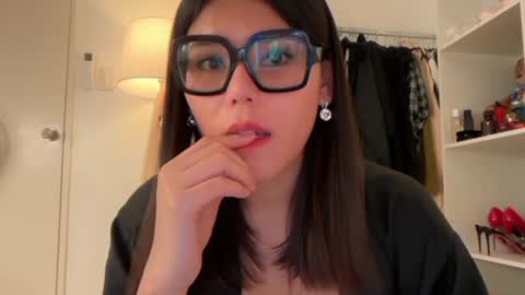 Megan online show from June 11, 2026, 12:32 am