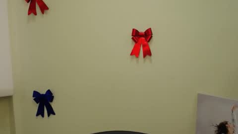 Susie online show from January 24, 2025, 10:53 am