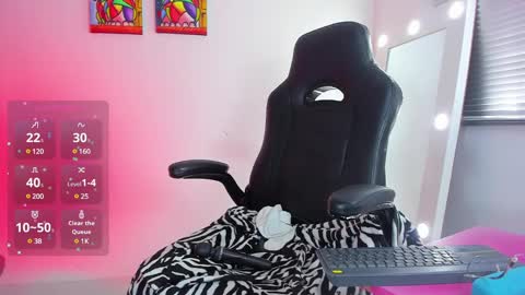 Snapshot of _megganjobs chatting on December 27, 2024, 5:59 pm Juli online show from December 27, 2024, 5:59 pm