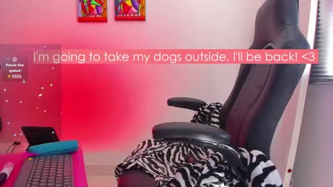 Snapshot of _megganjobs chatting on January 15, 2025, 4:32 pm Juli online show from January 15, 2025, 4:32 pm