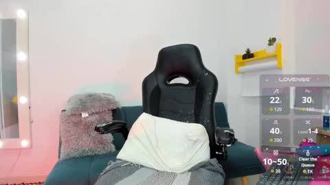 Snapshot of _megganjobs chatting on December 3, 2025, 8:51 pm Juli online show from December 3, 2025, 8:51 pm