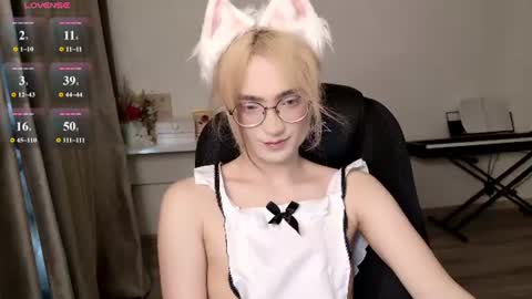 _meow_neko_ online show from June 29, 2026, 10:48 am
