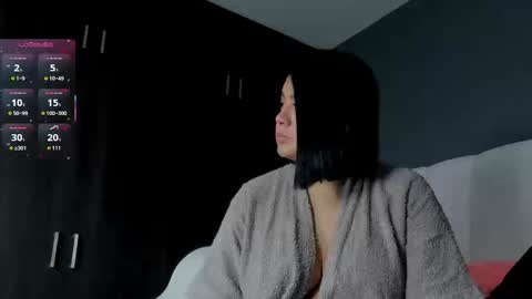 Snapshot of _merida_blue chatting on September 10, 2025, 1:22 pm Merida independet model online show from September 10, 2025, 1:22 pm