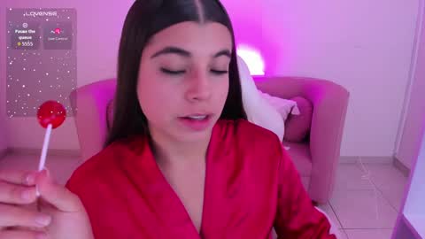  MIa blue 18  online show from September 27, 2025, 7:19 pm