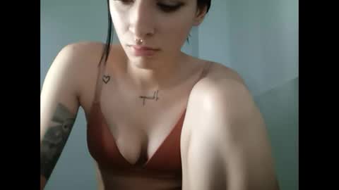 Mia-foster online show from February 20, 2025, 8:58 pm