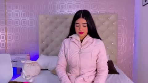 Mia Monroe online show from January 17, 2026, 3:00 am