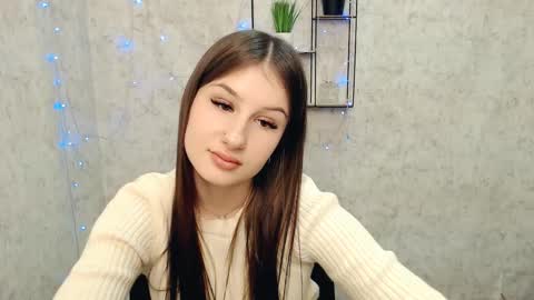 Snapshot of _miaangel_ chatting on February 18, 2025, 5:10 pm Mia online show from February 18, 2025, 5:10 pm
