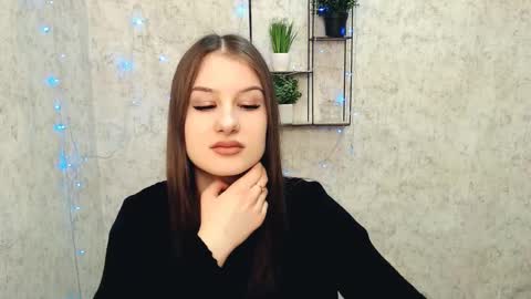 Snapshot of _miaangel_ chatting on February 23, 2025, 5:18 pm Mia online show from February 23, 2025, 5:18 pm