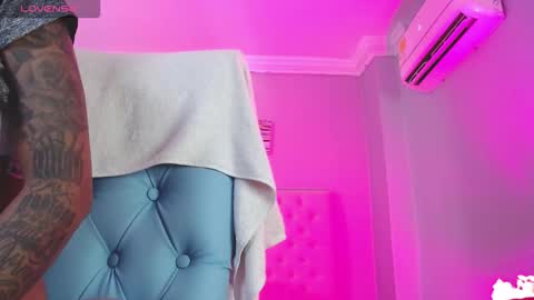 Paula online show from December 3, 2025, 11:52 am