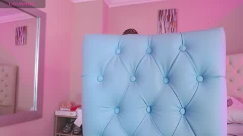 Paula online show from May 1, 2026, 11:37 am