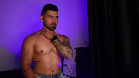 soy mike online show from October 8, 2025, 10:29 pm