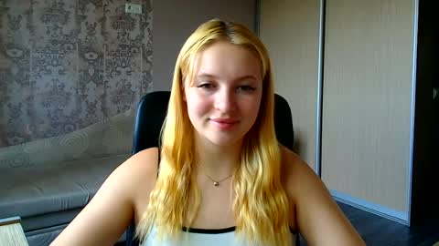 Melanie online show from June 23, 2026, 11:41 am