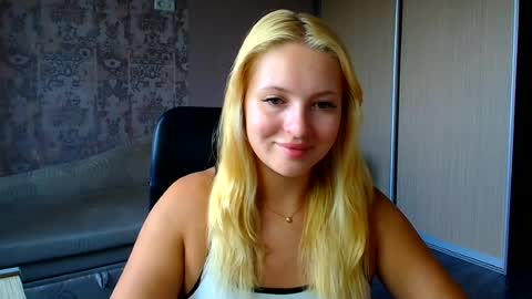 Melanie online show from August 4, 2026, 8:39 am