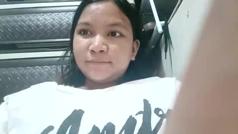 _milkytitsmomxx_ online show from September 14, 2025, 9:25 pm