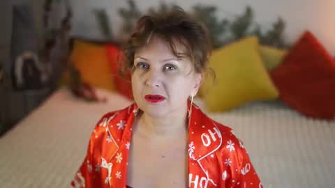 _million_dollarsmile online show from December 22, 2025, 5:43 pm