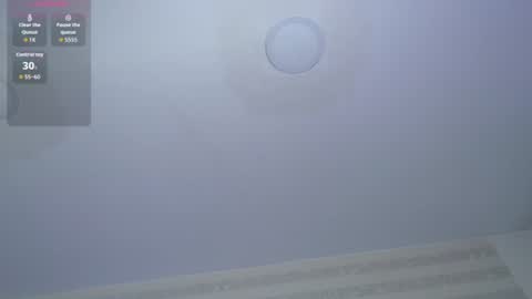 _milu23_ online show from July 28, 2026, 2:13 pm