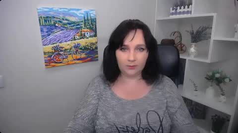 Snapshot of _miranda_sun chatting on December 15, 2025, 1:26 pm Miranda online show from December 15, 2025, 1:26 pm