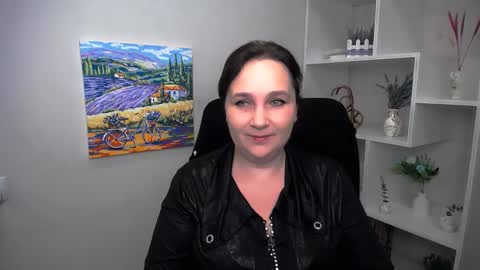 Snapshot of _miranda_sun chatting on March 31, 2026, 8:15 am Miranda online show from March 31, 2026, 8:15 am