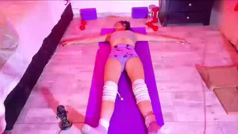 Snapshot of _miss_karoline chatting on September 11, 2025, 1:49 am karoline uwu online show from September 11, 2025, 1:49 am