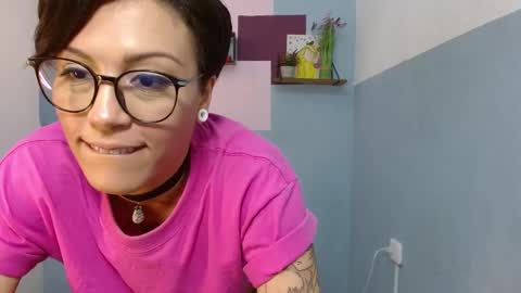 Snapshot of _miss_sakura_ chatting on February 2, 2025, 7:35 pm Sakura online show from February 2, 2025, 7:35 pm