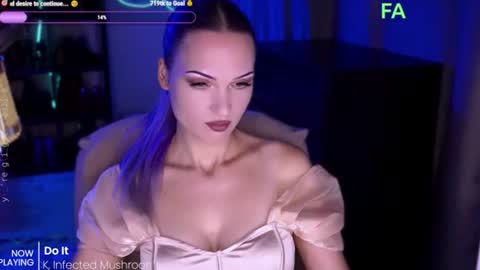 Snapshot of _mistress__ chatting on August 2, 2026, 6:17 pm Mistress Milana online show from August 2, 2026, 6:17 pm